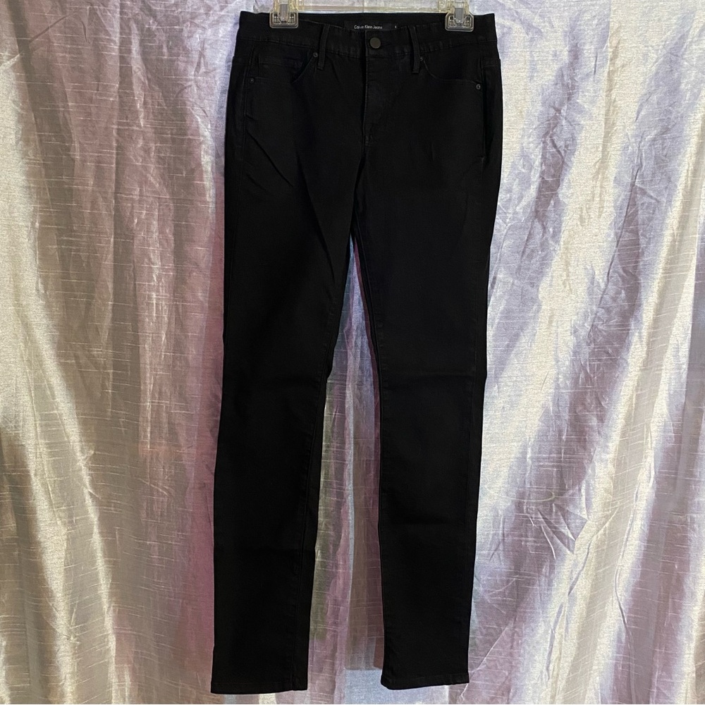 Calvin Klein skinny lightweight stretch jeans GUC, SZ 6